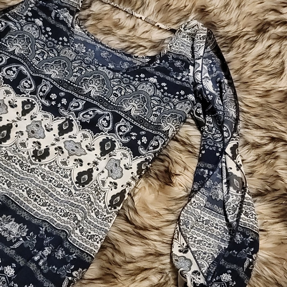 Blue Lace Dress - Picture 3 of 5